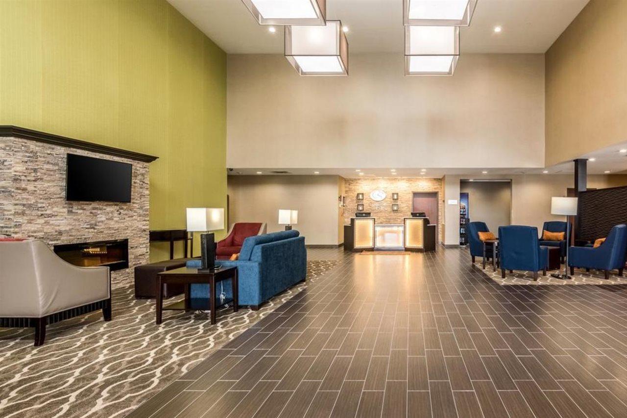 Comfort Suites Fairgrounds West Oklahoma City Exterior foto