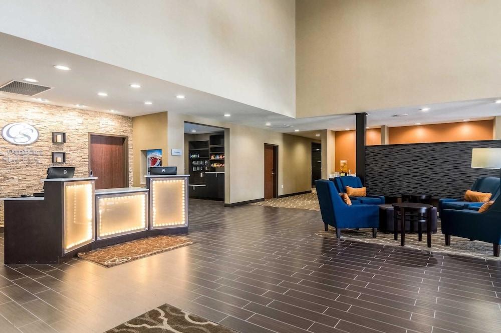 Comfort Suites Fairgrounds West Oklahoma City Exterior foto